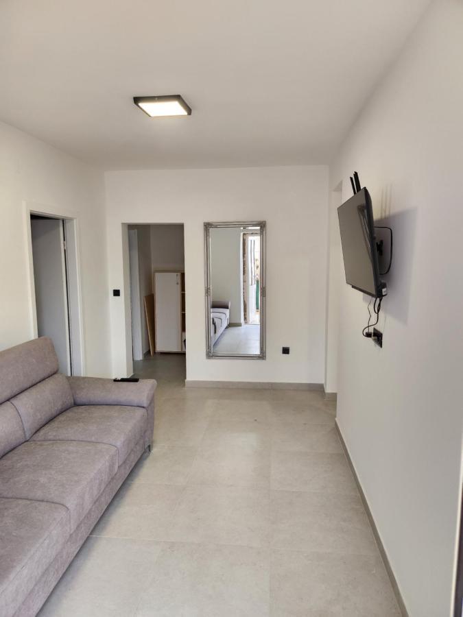 H&D Apartment Sumartin Kültér fotó