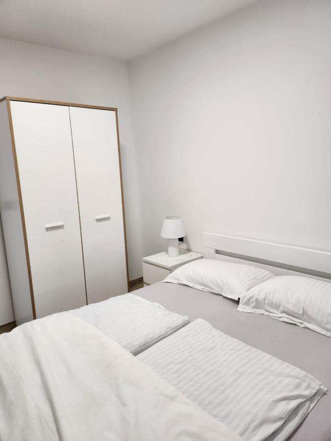 H&D Apartment Sumartin Kültér fotó