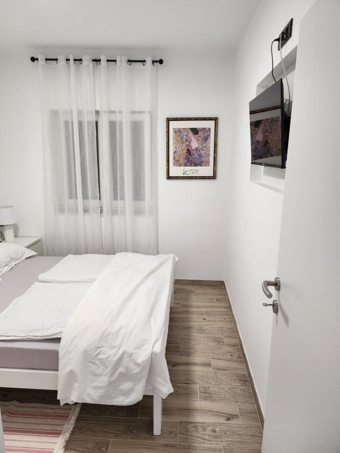 H&D Apartment Sumartin Kültér fotó
